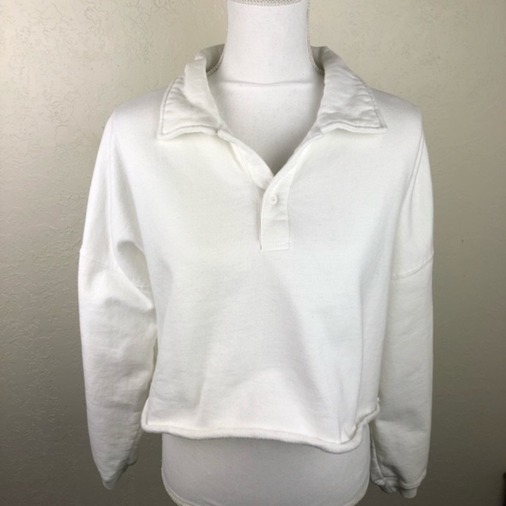 Brandy Melville Cropped Sweatshirt